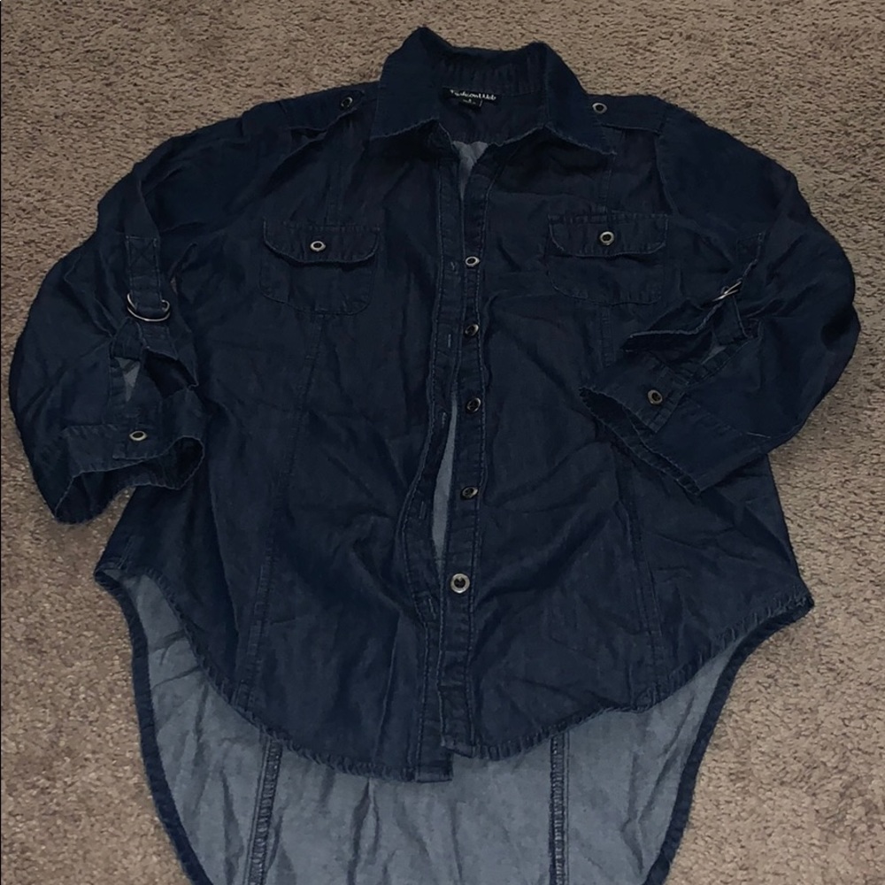 HI LOW DENIM BUTTON DOWN